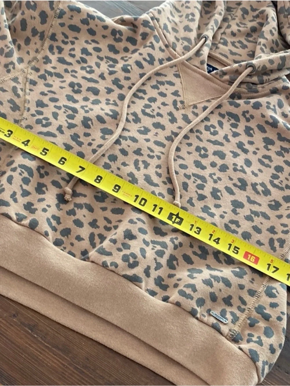 Abercrombie & Fitch XS soft fleece leopard hoodie - Picture 6 of 11